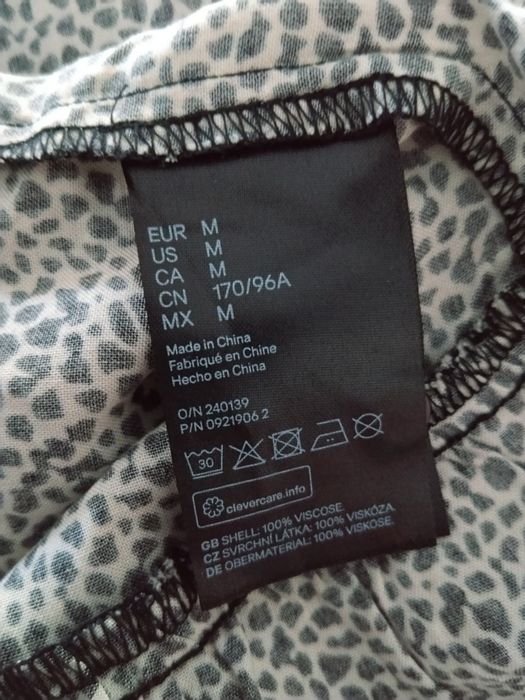 Śliczna sukienka rozmiar M firmy H&M