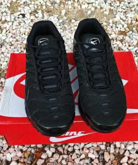 Butymęskie_Nike_Air_Max_TN_Plus_Black R.37.5