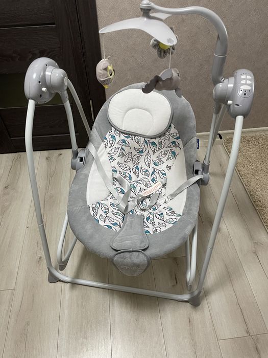 Качель-шезлонг ME1076 в ідеальному стані