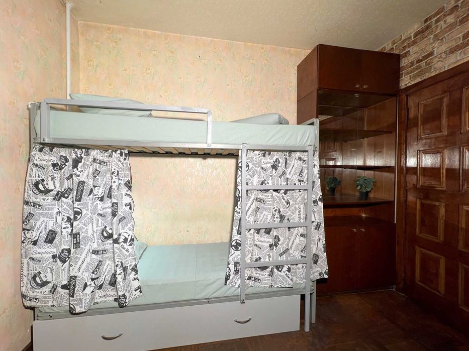 Хостел 1 этаж, метро Левобережная, ТРЦ Комод — лучшая цена!