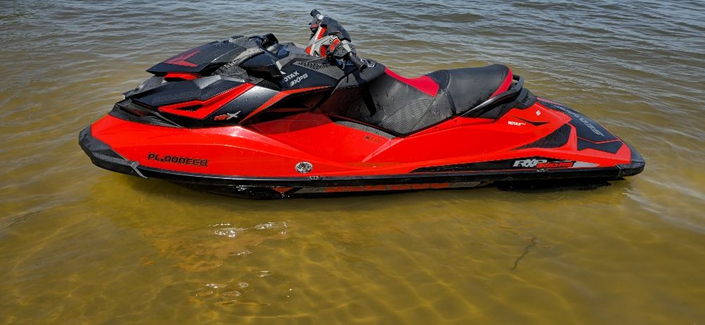 SEA-DOO RXP 300 ROK 2016