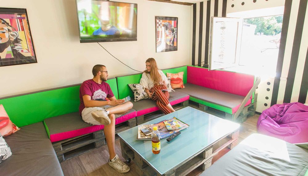 Хостел для студентів в центрі - без комісії та комунальних!