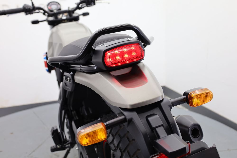 Royal Enfield Himalayan Scram 411 4500$