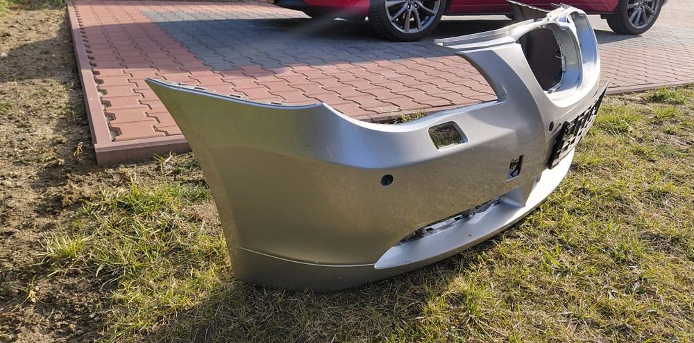 Zderzak przód BMW E60, Titansilver.