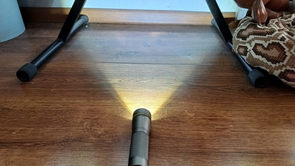 Latarka rowerowa  Mactronic scream