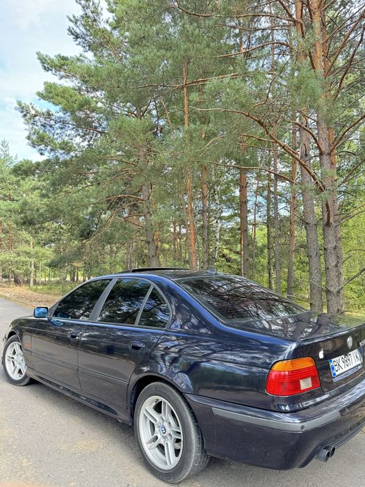 БМВ е39 5 серія