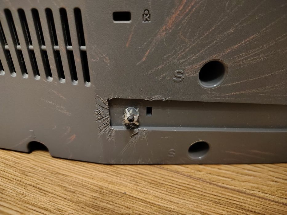 Telewizor Samsung LE23R32B uszkodzony