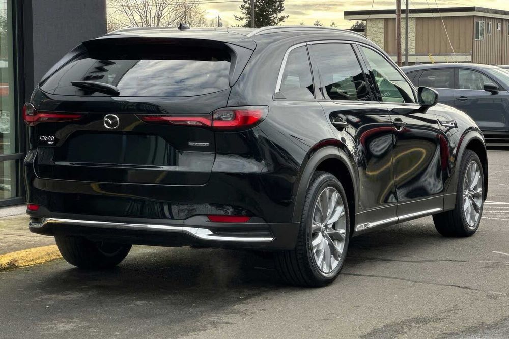 Mazda CX-90 Turbo Premium      2023