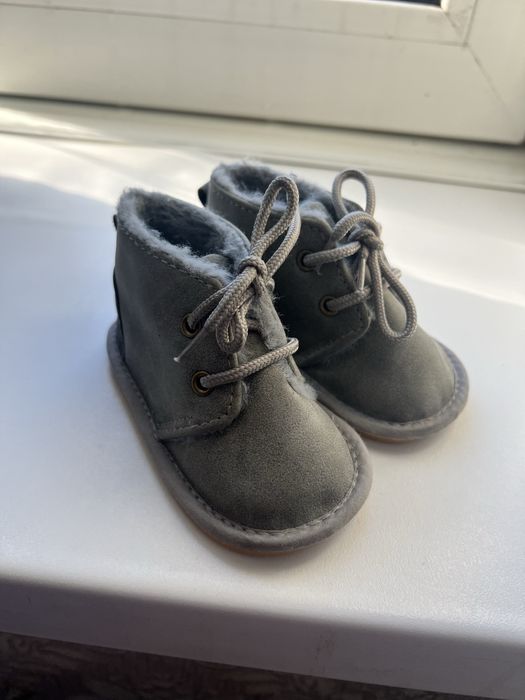 Теплі черевики пінетки для малюків