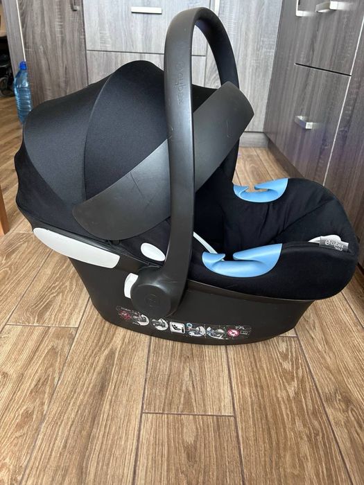 Автокрісло, автолюлька cybex