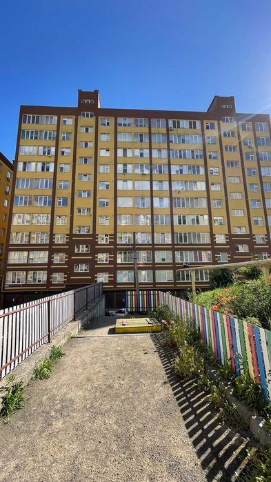 Продам 2 кімнатну квартиру, євроремонт, меблі, техніка - Озерна