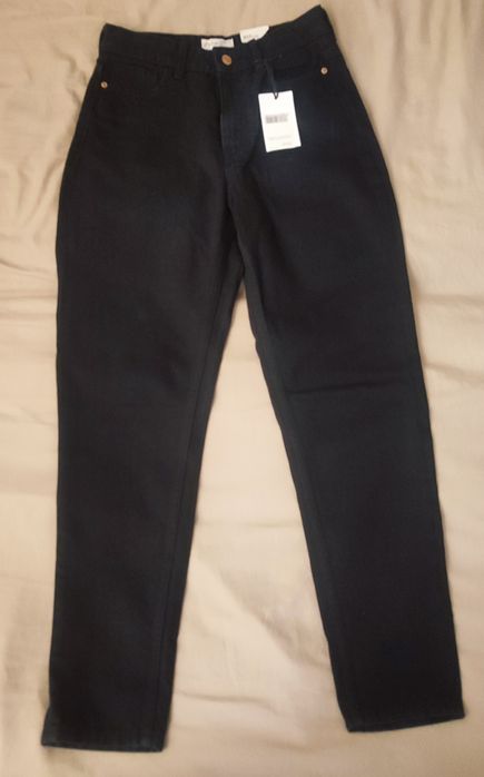 Жіночі джинси МОМ. O'STIN.  Дуже чудової якості!