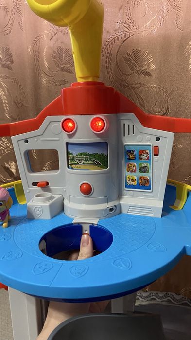 Велика база щенячего патруля оригінал Spin Master 82 см