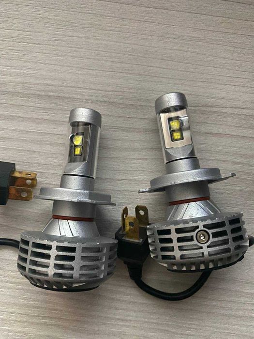 Лампа LED  GS V10 H4 4000 LUM, белый цвет