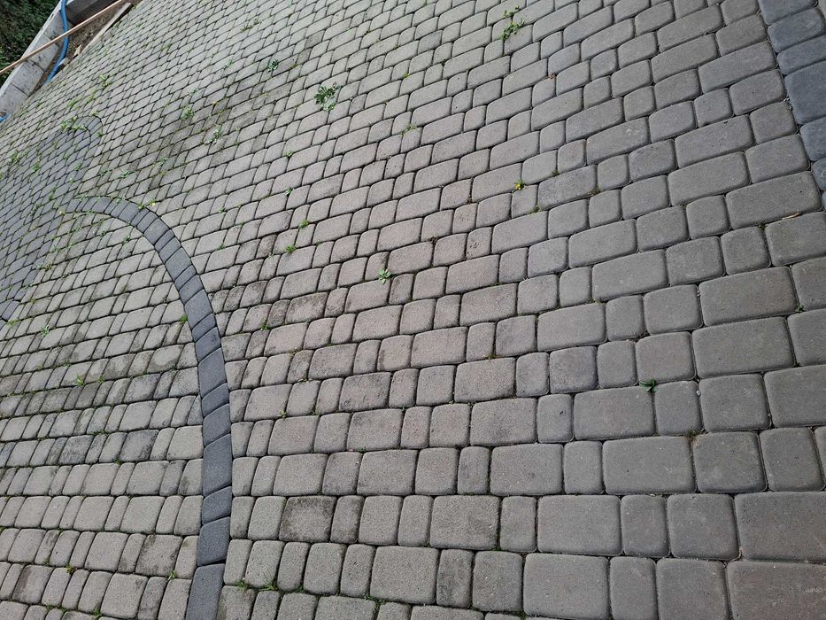 Kostka brukowa używana