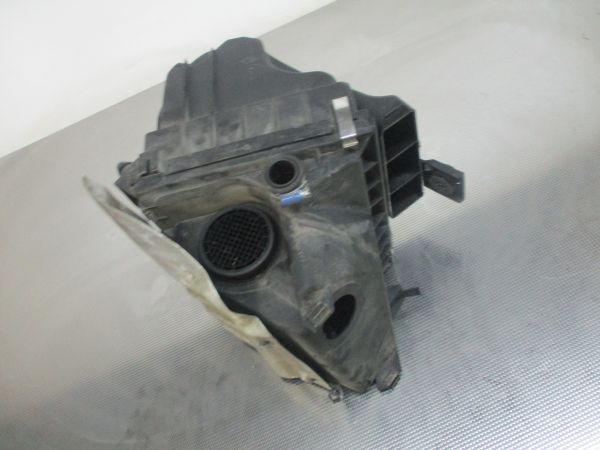 Caixa filtro ar VOLKSWAGEN Passat (3B3)