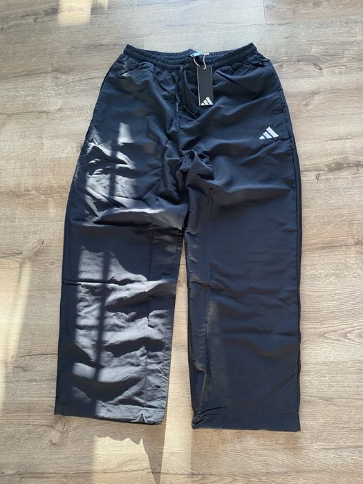 Нейлонові штани на утяжках Adidas