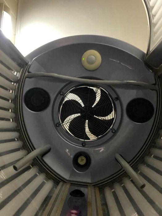 Вертикальний турбо солярій Alisun SunVision V Compact XL 42 лампи 160W