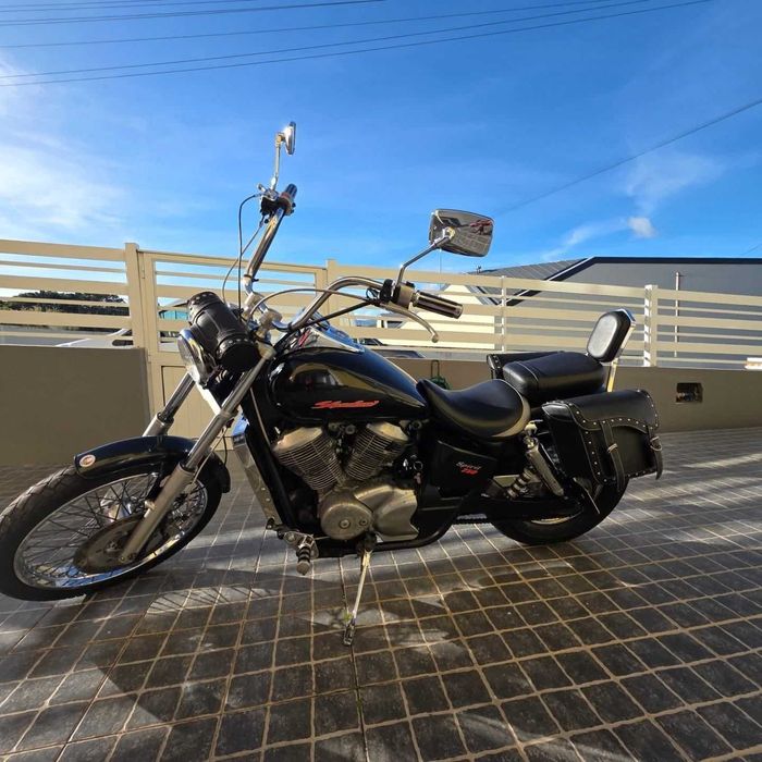 Honda Shadow 750 em ótimo estado
