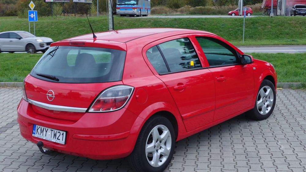 Opel Astra OPEL Astra H 1.4 90 KM EURO 4