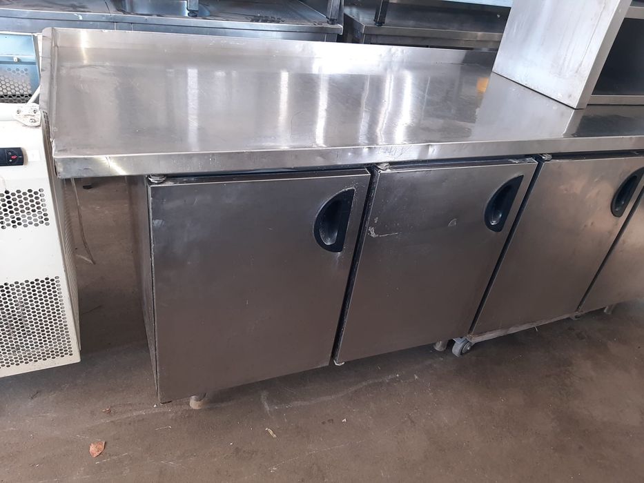 Bancada de trabalho refrigerada