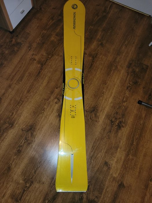 Twarda deska snowboardowa Rossignol 183cm