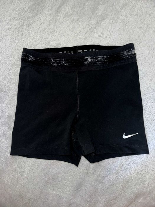 чорні велосипедки Nike Pro