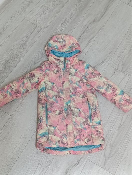 Куртка зимова на дівчину