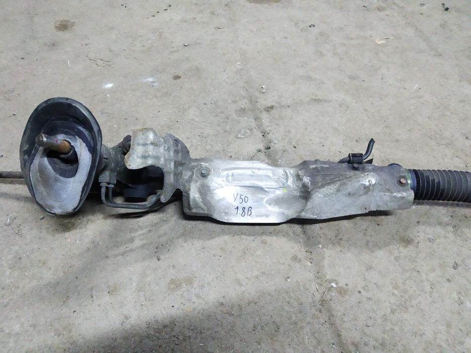 Рульова рейка 30723635 Volvo V50 C30 S40 C70 1.8 2.0 рулевая рейка
