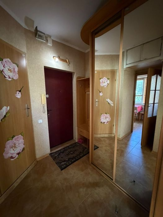 Лівобережна Оренда 1 кімнатної квартири