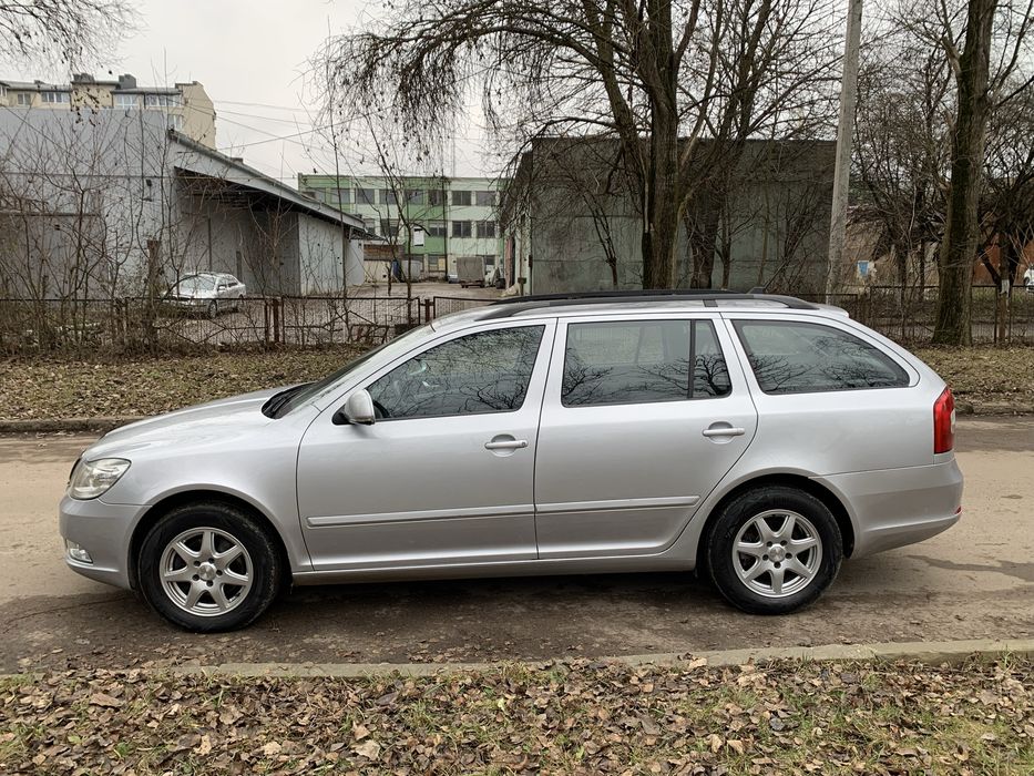 Шкода А 5 2.0 Дизель ,Автомат