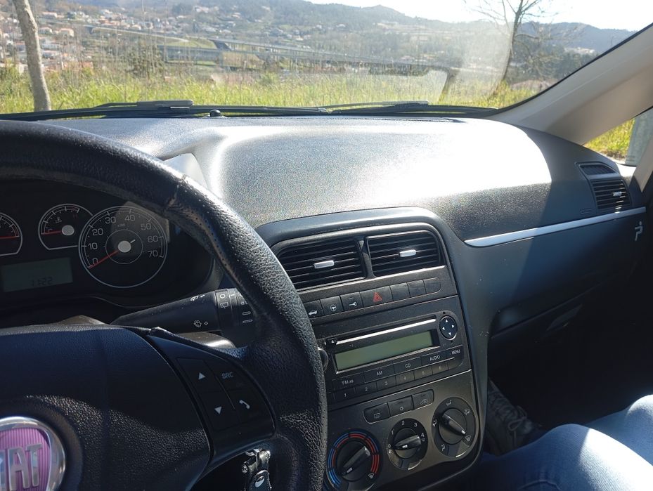 Carro Fiat Punto