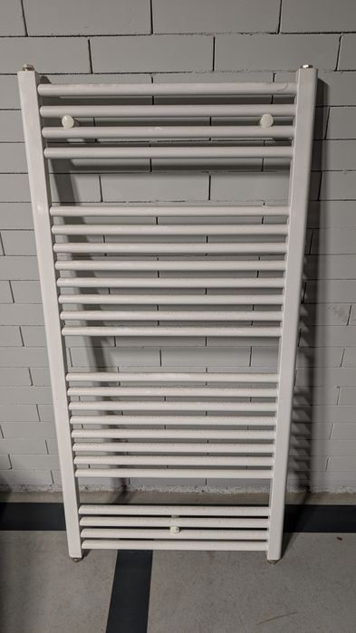 Grzejnik żeliwny łazienkowy, nowu