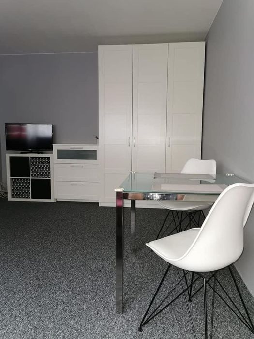 Wynajem wynajmę kawalerke pokoj z kuchnia 32 m² na Bielanach Warszawa - Widok 2