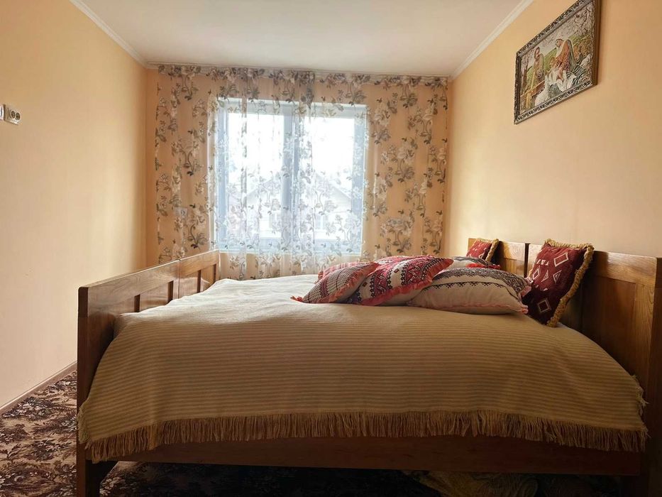 Продаж будинку в с. Нижнє Синєвидне