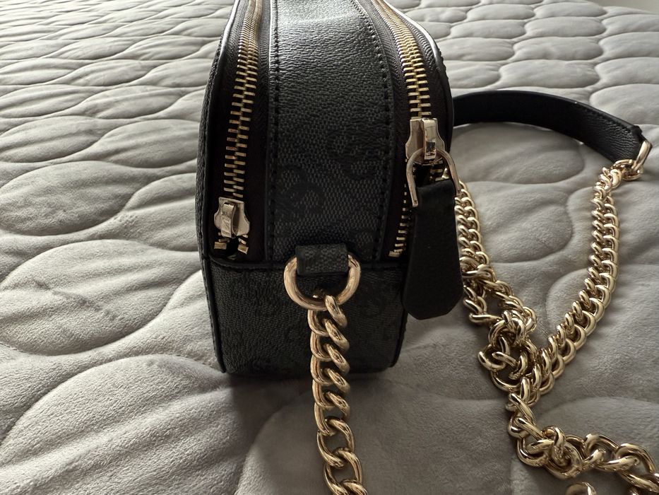 Сумочка  GUESS оринінал