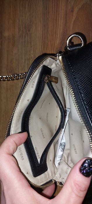 Torebka Guess listonoszka