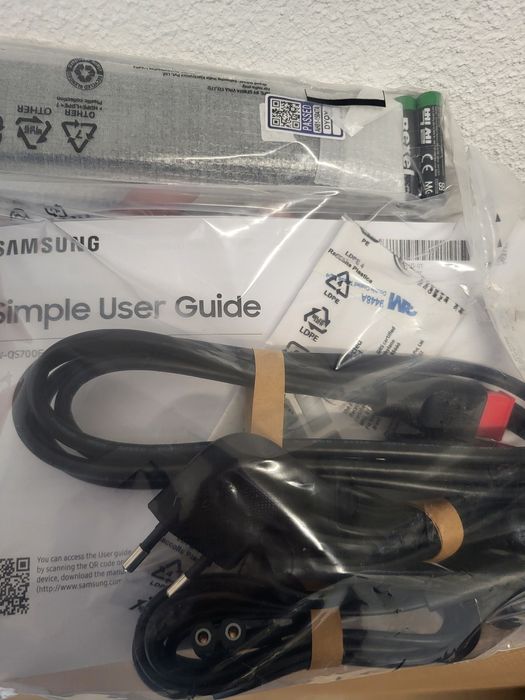 Soundbar Samsung HW-QS700F ZF (nova)