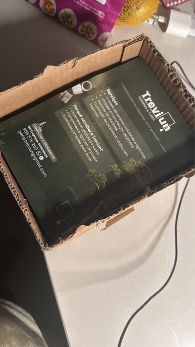 Pequenos Trabalhos. Grandes soluções.