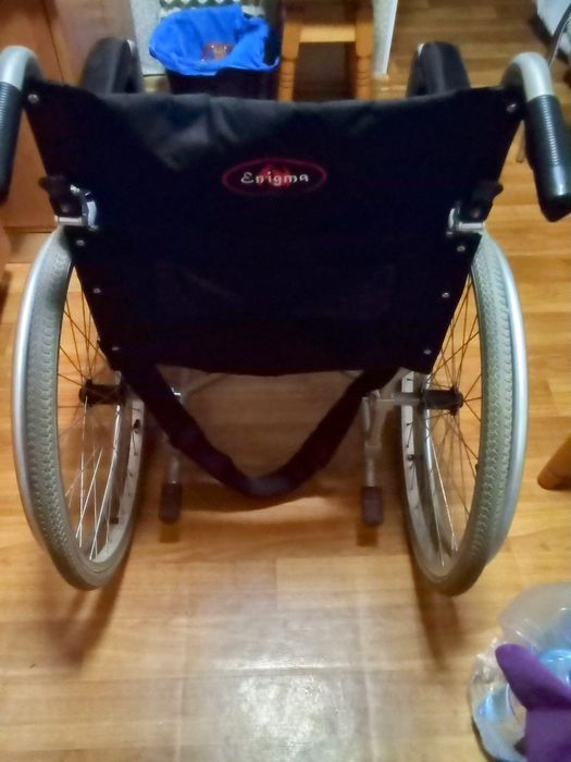 Инвалидная коляска