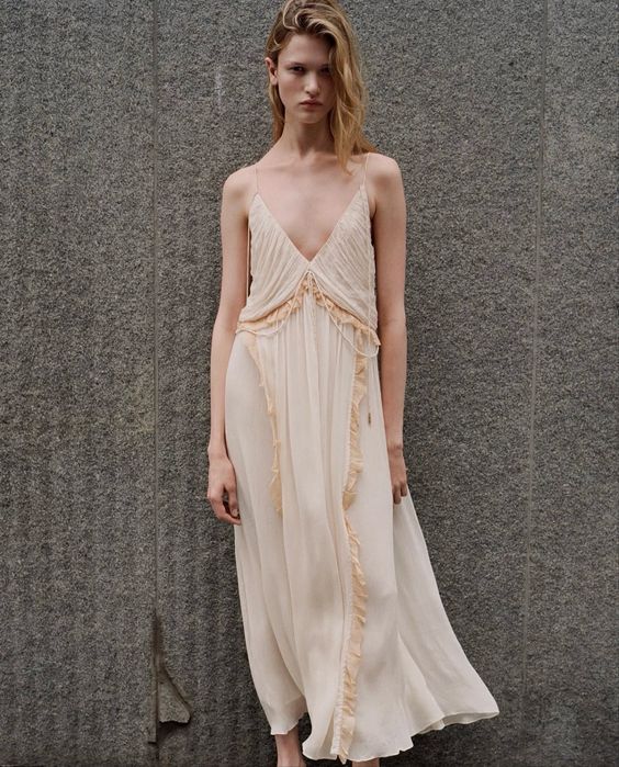 Сукня з рюшами Zara