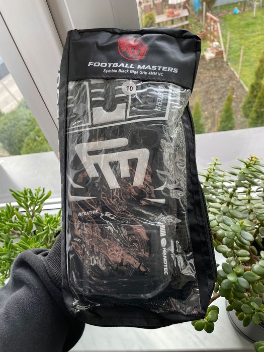 Rękawice bramkarskie Football Masters Symbio NC 10