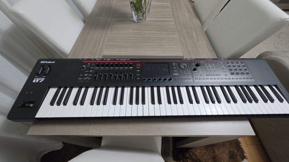 Roland  fantom  07 novo