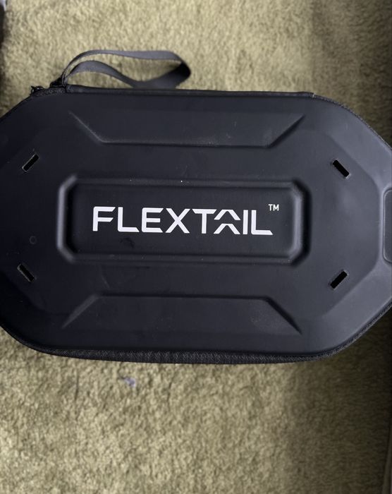 Flextail MAX Shower + case