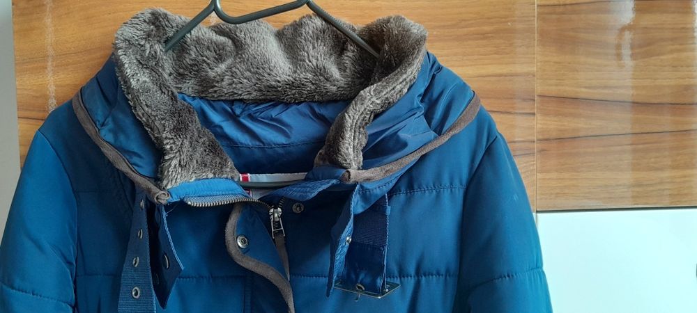 Kurtka zimowa ,damska Confront rozm S