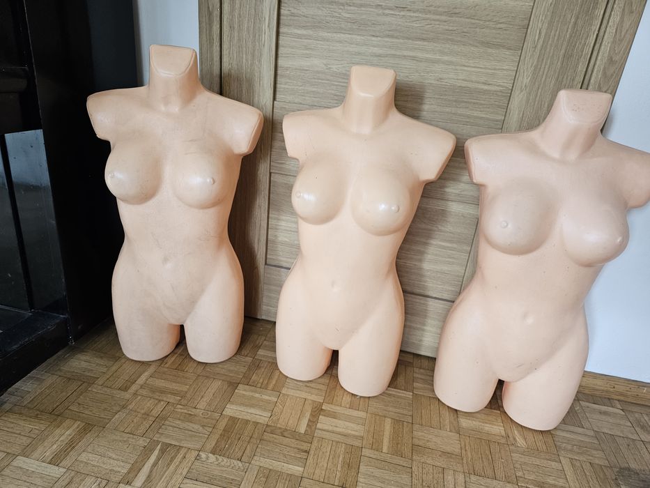 Manekiny tors kobiecy plastikowy