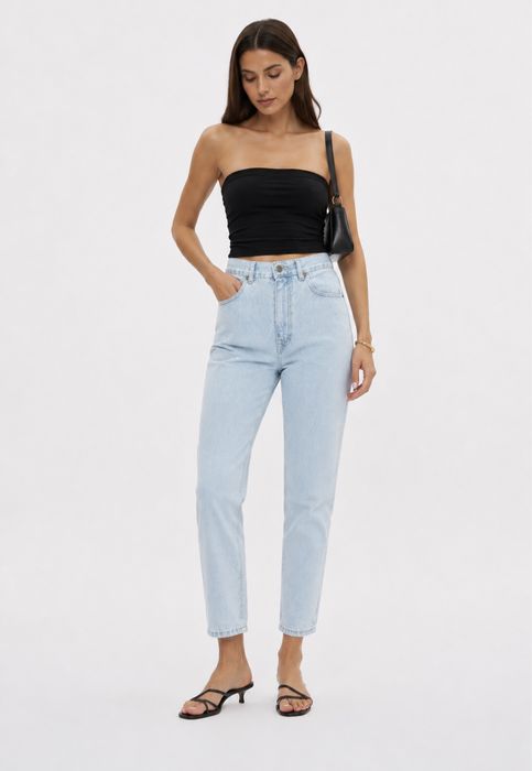 Mom jeans, Мом джинси на високій посадці pull&bear