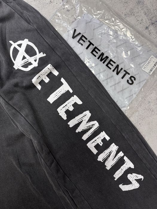 Vetements Anarchy Sweatpants S,M,L