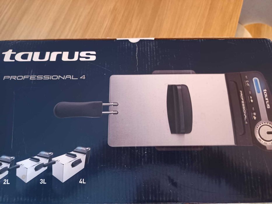 Fritadeira Elétrica TAURUS Profissional 4L