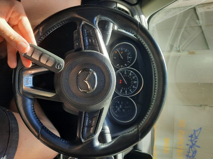 Ключ Mazda 3, 6, CX-5, CX-9, CX-3, Программирование ключей Мазда